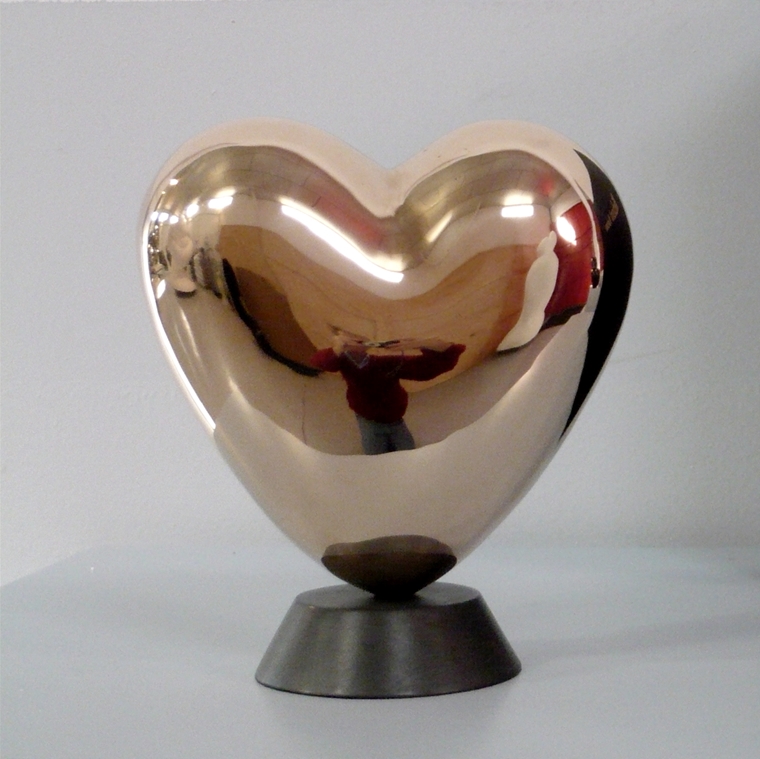 Richard Hudson, 2006, Heart, Polished bronze