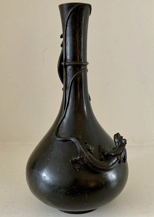 China, Late Ming Dynasty, c. 1600, Bronze Dragon Vase