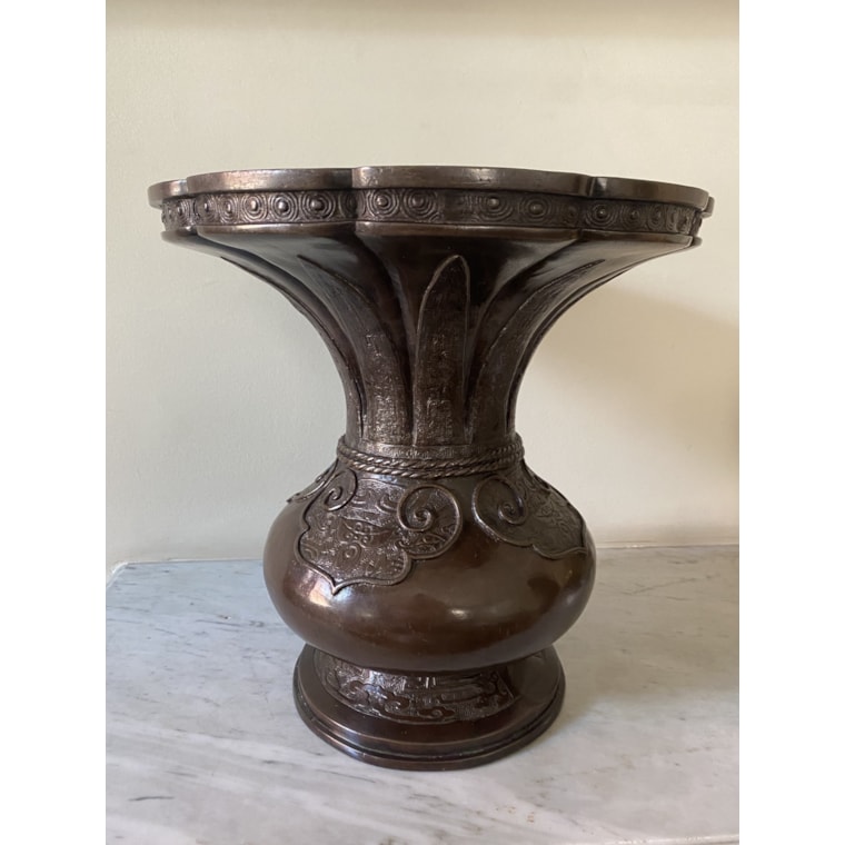 A Japanese bronze ikebana vase, Bronze