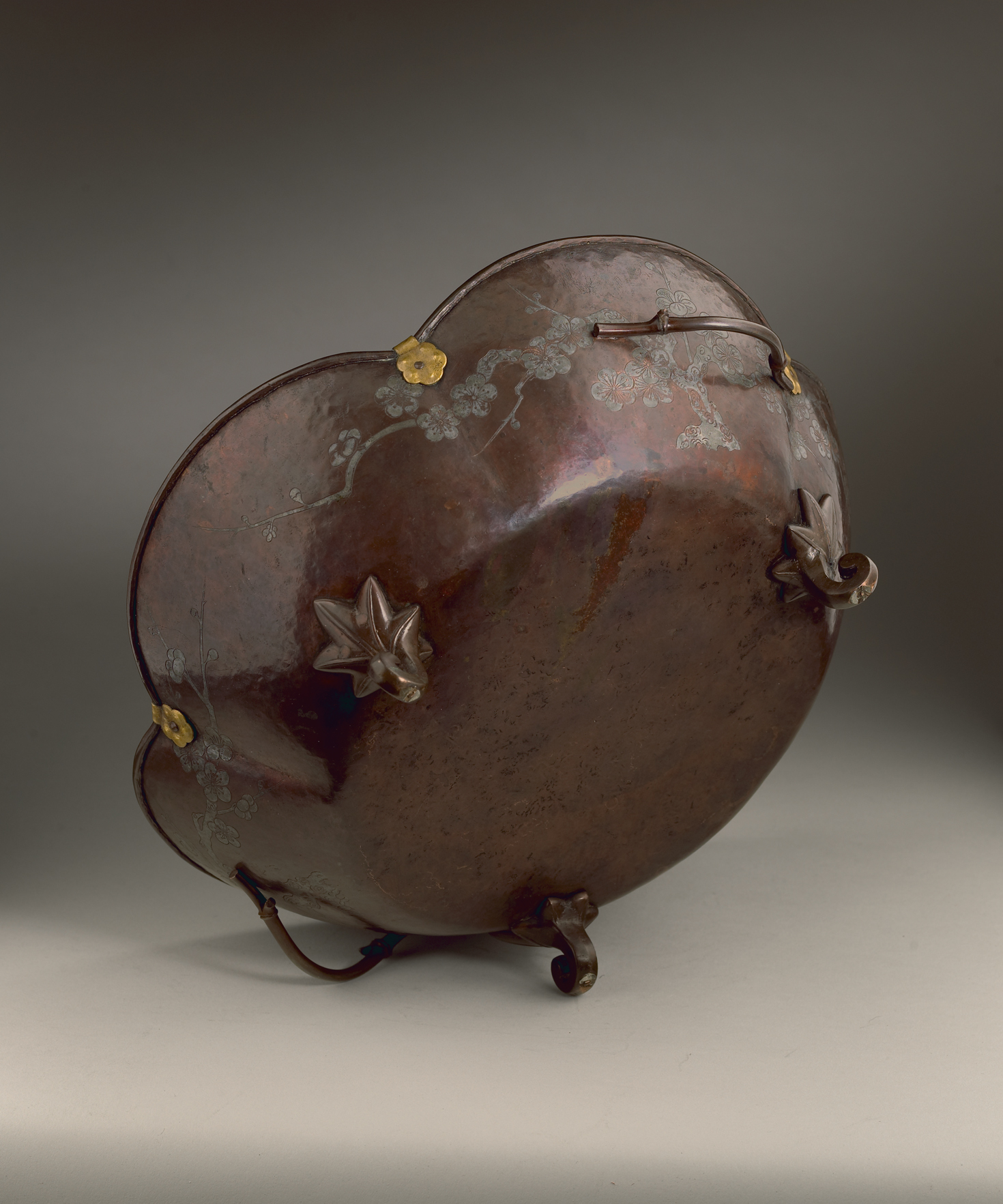 japan, Edo period, 18th century, Bronze Offering Bowl with Silver Inlay, Bronze